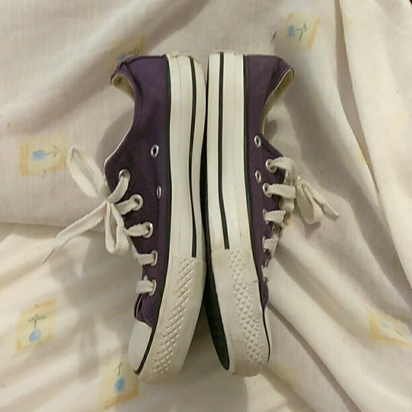Convers All Star Purple Lace Up Sneakers - Picture 2 of 5